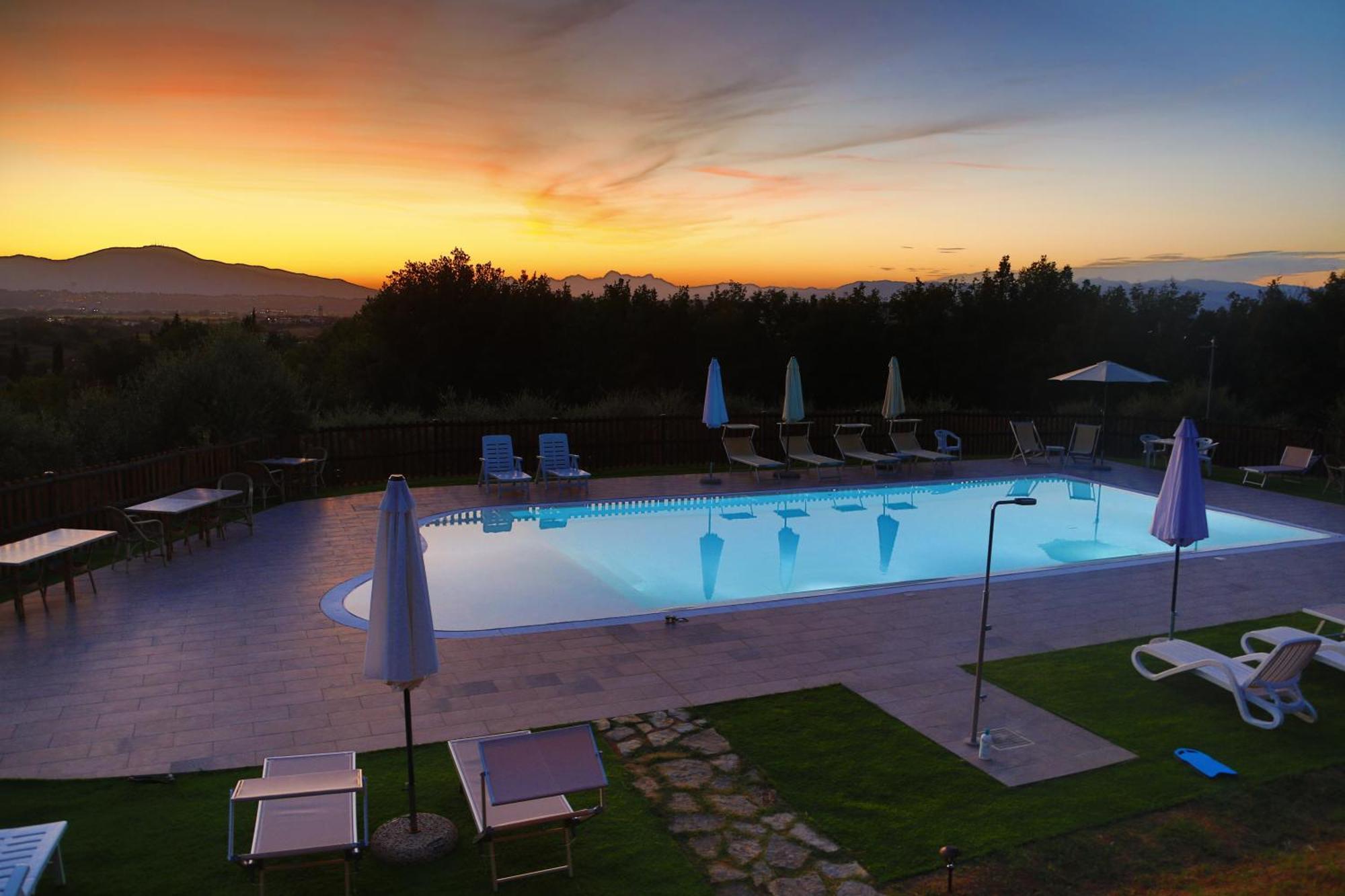Agriturismo Cascina Cipressa San Romano  Esterno foto